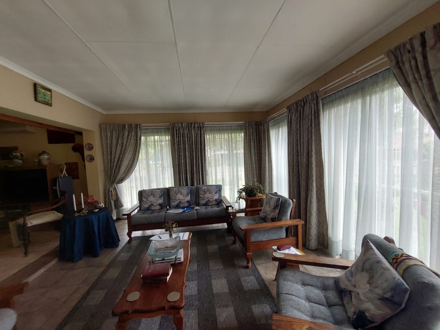 4 Bedroom Property for Sale in Vaalpark Free State